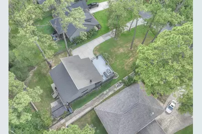 15696 Lakeway Drive, Willis, TX 77318 - Photo 43