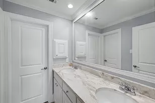 12115 Beauregard Dr, Houston, TX 77024 - Photo 23