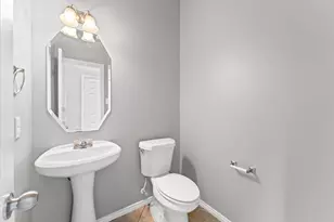 9422 Mustang Park Ct, Humble, TX 77396 - Photo 17