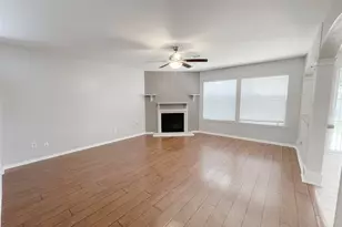 3220 Maryfield Ln, Pearland, TX 77581 - Photo 5