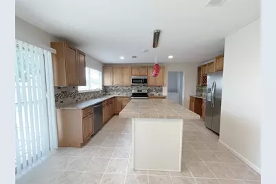 3220 Maryfield Lane, Pearland, TX 77581 - Photo 7
