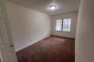 704 Alice St, Sweeny, TX 77480 - Photo 15