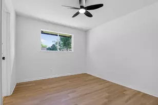 6510 Mardale Dr, Houston, TX 77016 - Photo 11