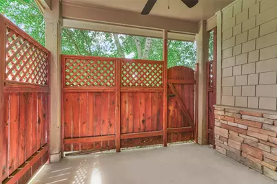 25 Scarlet Woods Court, The Woodlands, TX 77380 - Photo 37
