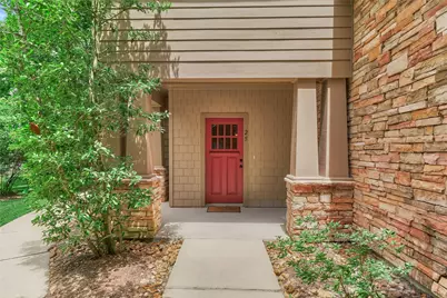 25 Scarlet Woods Court, The Woodlands, TX 77380 - Photo 3