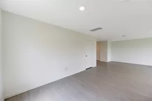 10824 Red Orchid Dr, Houston, TX 77016 - Photo 33