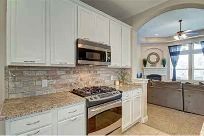 6 Galleta Court, The Woodlands, TX 77389 - Photo 15