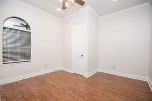 12814 Willow Centre Dr, Houston, TX 77066 - Photo 13