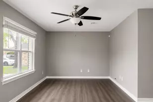 1230 1st St, Hempstead, TX 77445 - Photo 3