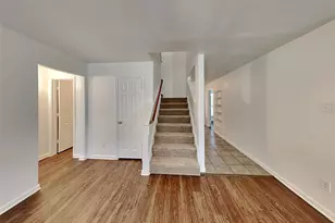 3915 Ridge Canyon Rd, Baytown, TX 77521 - Photo 5
