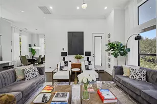 932 W 22nd St, Houston, TX 77008 - Photo 13