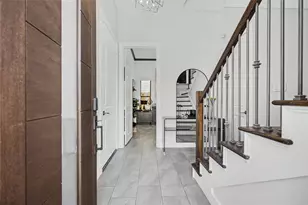 932 W 22nd St, Houston, TX 77008 - Photo 3