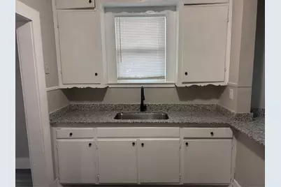 1710 W 15th Street, Port Arthur, TX 77640 - Photo 9