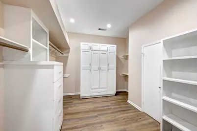 9171 Briar Forest Drive, Houston, TX 77024 - Photo 27