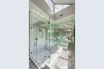 9171 Briar Forest Drive, Houston, TX 77024 - Photo 25