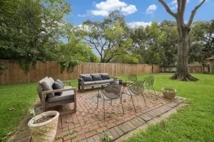 2003 Round Lake Dr, Houston, TX 77077 - Photo 21