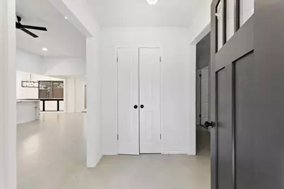 3815 Plum Hollow Drive, Houston, TX 77059 - Photo 5