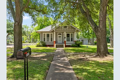 1500 6th St, Bay City, TX 77414 - Photo 3