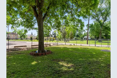 1500 6th St, Bay City, TX 77414 - Photo 41