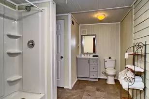 10295 E Hwy 255 St, Burkeville, TX 75932 - Photo 15