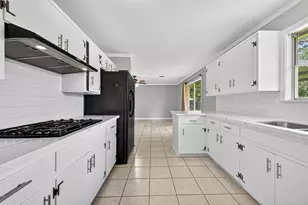 10318 Belfast Rd, La Porte, TX 77571 - Photo 13