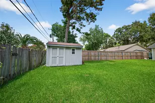 10318 Belfast Rd, La Porte, TX 77571 - Photo 35