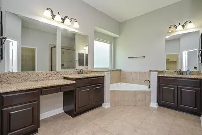 12461 Pebble View Drive, Conroe, TX 77304 - Photo 13