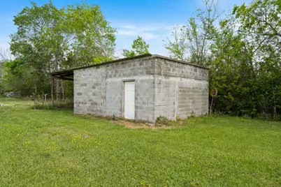 1444 Fm 1960, Dayton, TX 77535 - Photo 23