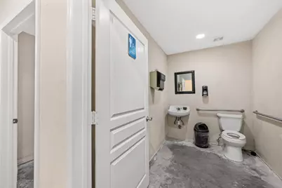 1444 Fm 1960, Dayton, TX 77535 - Photo 49