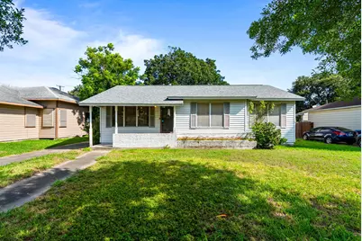 1014 Barracuda Place, Corpus Christi, TX 78411 - Photo 1