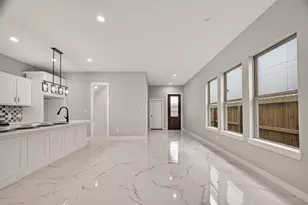 90 Burress St, Houston, TX 77022 - Photo 17
