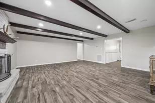 12206 Young Cir, Santa Fe, TX 77510 - Photo 5