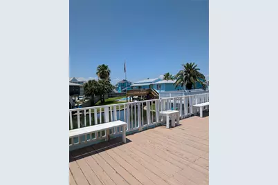 16528 Tortuga Way, Jamaica Beach, TX 77554 - Photo 11