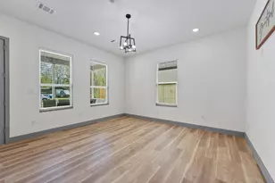 200 Canary St, Point Blank, TX 77364 - Photo 11