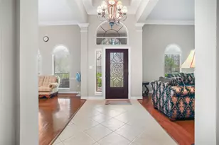 2227 Greenhaven Dr, Sugar Land, TX 77479 - Photo 3