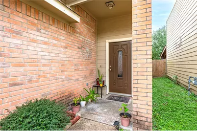 9283 Kingsflower Circle, Houston, TX 77075 - Photo 3