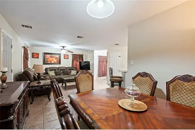 9283 Kingsflower Circle, Houston, TX 77075 - Photo 7