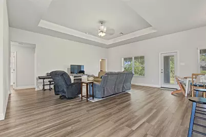 10 Gemstone Court, Angleton, TX 77515 - Photo 9