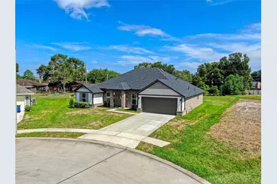 10 Gemstone Court, Angleton, TX 77515 - Photo 25