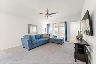 2702 Mdw Vw Ln, Conroe, TX 77385 - Photo 15