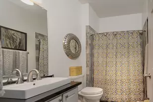 182 N Valley Oaks Cir, The Woodlands, TX 77382 - Photo 21