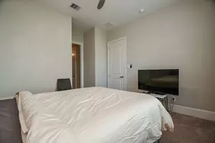 932 Dunleigh Meadows Ln, Houston, TX 77055 - Photo 7