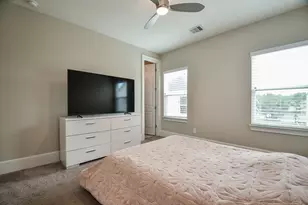 932 Dunleigh Meadows Ln, Houston, TX 77055 - Photo 41