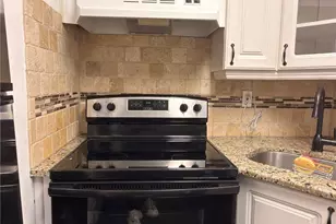 2689 Marilee Ln, Houston, TX 77057 - Photo 3