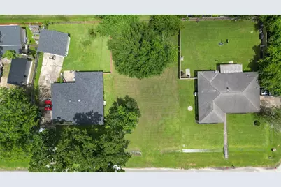 7602 Echo Brook Drive, Houston, TX 77037 - Photo 3