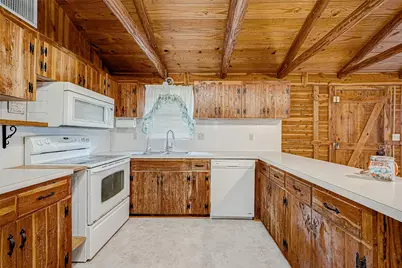 15932 Fm 442 Road, Needville, TX 77461 - Photo 9