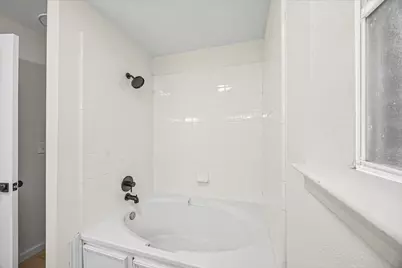 3115 Lake Breeze Lane, Crosby, TX 77532 - Photo 15