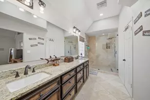 5250 Lauren Rd, Alvin, TX 77511 - Photo 19