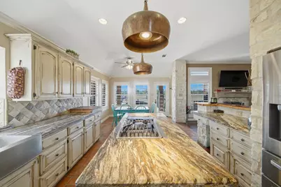 5250 Lauren Road, Alvin, TX 77511 - Photo 9