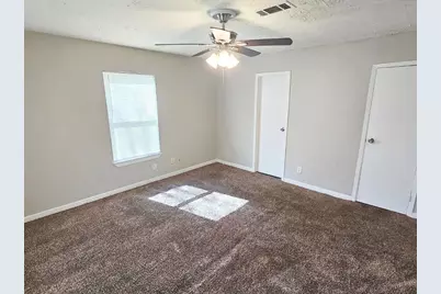 8782 Flossie Mae Street, Houston, TX 77029 - Photo 13